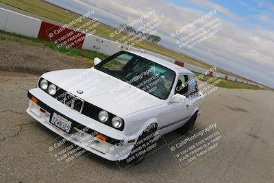 media/Mar-30-2025-Speed Ventures (Sun) [[39e6b1441d]]/Green/Grid/